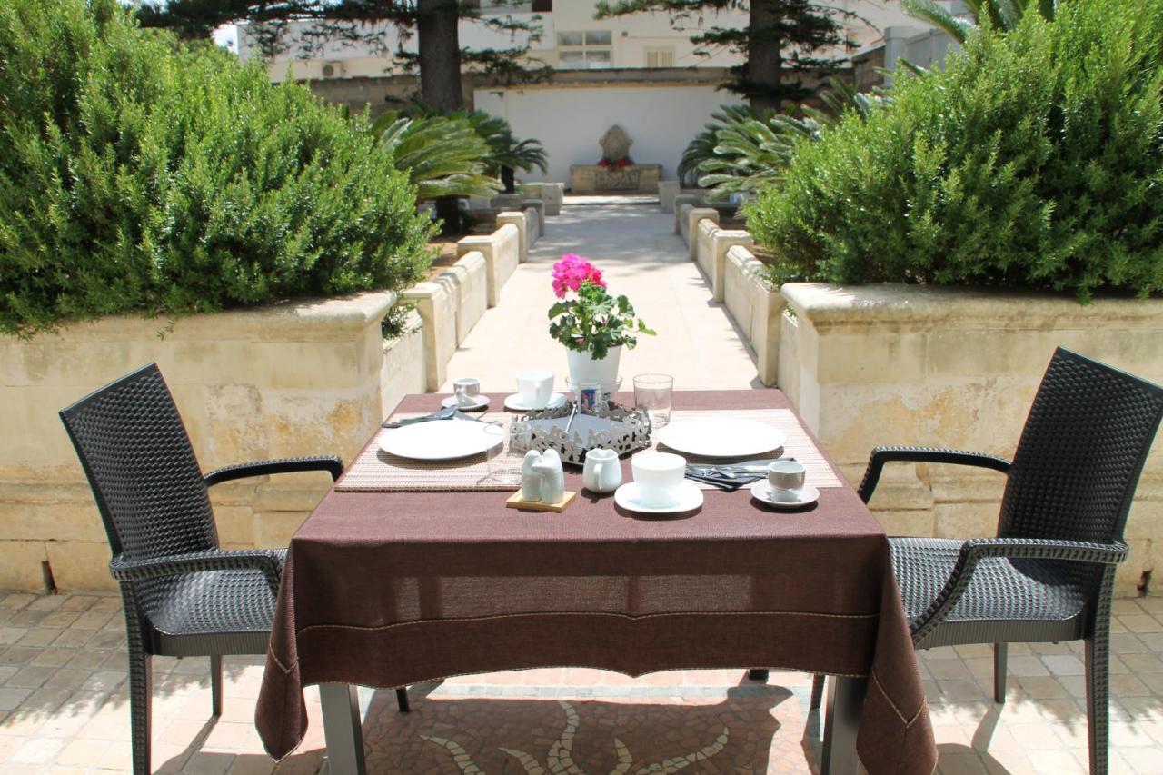 Villa Degli Angeli Santa Maria al Bagno Eksteriør billede